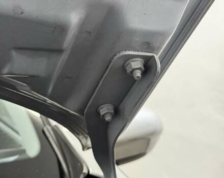 Сірий Ніссан Кашкай 2, об'ємом двигуна 2 л та пробігом 84 тис. км за 12500 $, фото 64 на Automoto.ua