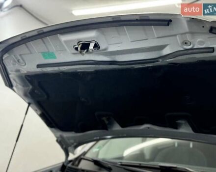 Сірий Ніссан Кашкай 2, об'ємом двигуна 2 л та пробігом 84 тис. км за 12500 $, фото 54 на Automoto.ua