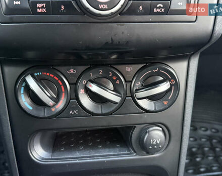 Сірий Ніссан Кашкай 2, об'ємом двигуна 1.6 л та пробігом 205 тис. км за 9999 $, фото 45 на Automoto.ua