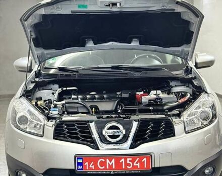 Сірий Ніссан Кашкай 2, об'ємом двигуна 2 л та пробігом 84 тис. км за 12500 $, фото 49 на Automoto.ua