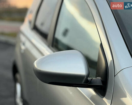 Сірий Ніссан Кашкай 2, об'ємом двигуна 1.6 л та пробігом 205 тис. км за 9777 $, фото 10 на Automoto.ua