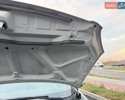 Сірий Ніссан Кашкай 2, об'ємом двигуна 1.6 л та пробігом 205 тис. км за 9777 $, фото 89 на Automoto.ua