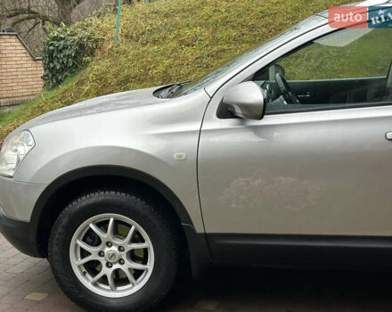 Серый Ниссан Кашкай 2, объемом двигателя 1.6 л и пробегом 107 тыс. км за 8950 $, фото 9 на Automoto.ua