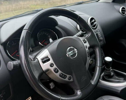 Сірий Ніссан Кашкай 2, об'ємом двигуна 1.5 л та пробігом 200 тис. км за 12100 $, фото 26 на Automoto.ua