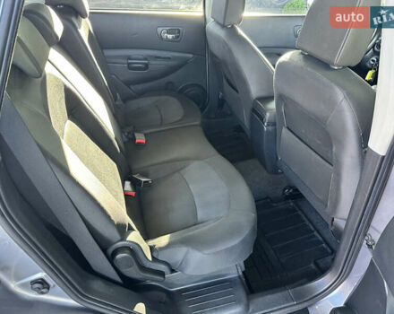 Сірий Ніссан Кашкай 2, об'ємом двигуна 1.5 л та пробігом 138 тис. км за 10700 $, фото 64 на Automoto.ua