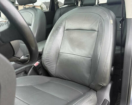 Сірий Ніссан Кашкай 2, об'ємом двигуна 1.5 л та пробігом 200 тис. км за 12100 $, фото 30 на Automoto.ua