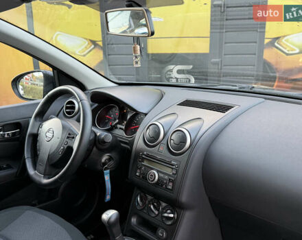 Сірий Ніссан Кашкай 2, об'ємом двигуна 1.6 л та пробігом 205 тис. км за 9999 $, фото 26 на Automoto.ua