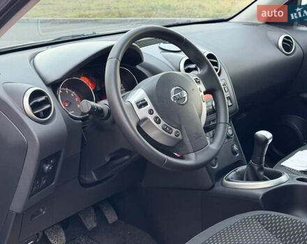 Сірий Ніссан Кашкай 2, об'ємом двигуна 1.6 л та пробігом 205 тис. км за 9777 $, фото 51 на Automoto.ua