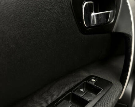 Серый Ниссан Кашкай 2, объемом двигателя 1.5 л и пробегом 197 тыс. км за 10700 $, фото 15 на Automoto.ua