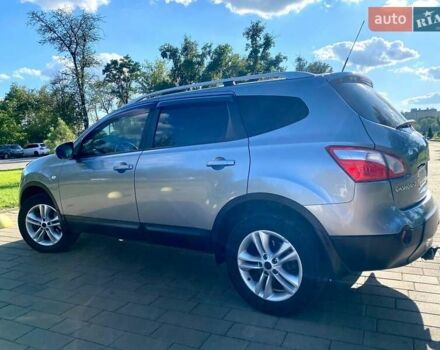 Серый Ниссан Кашкай 2, объемом двигателя 2 л и пробегом 236 тыс. км за 12000 $, фото 29 на Automoto.ua