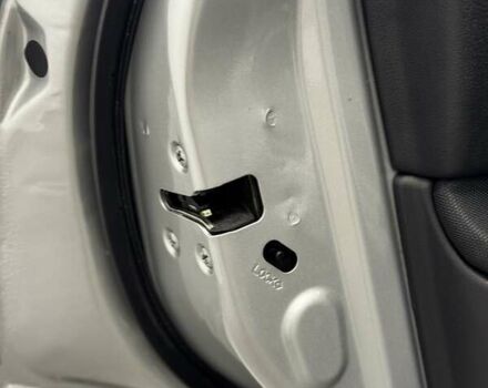 Сірий Ніссан Кашкай 2, об'ємом двигуна 2 л та пробігом 84 тис. км за 12500 $, фото 80 на Automoto.ua