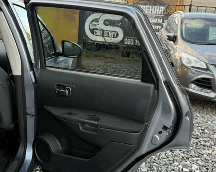 Сірий Ніссан Кашкай 2, об'ємом двигуна 1.6 л та пробігом 205 тис. км за 9999 $, фото 33 на Automoto.ua