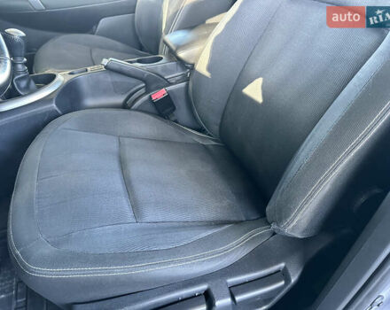 Сірий Ніссан Кашкай 2, об'ємом двигуна 1.5 л та пробігом 138 тис. км за 10700 $, фото 22 на Automoto.ua