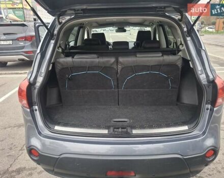 Серый Ниссан Кашкай 2, объемом двигателя 2 л и пробегом 243 тыс. км за 9700 $, фото 7 на Automoto.ua