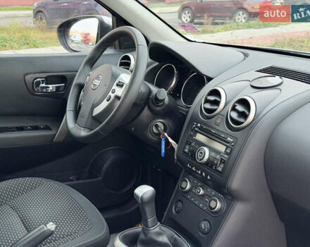 Сірий Ніссан Кашкай 2, об'ємом двигуна 1.6 л та пробігом 205 тис. км за 9777 $, фото 83 на Automoto.ua