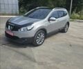Серый Ниссан Кашкай 2, объемом двигателя 2 л и пробегом 221 тыс. км за 12300 $, фото 15 на Automoto.ua