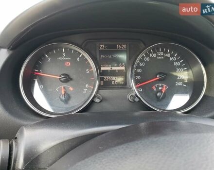 Сірий Ніссан Кашкай 2, об'ємом двигуна 1.5 л та пробігом 230 тис. км за 10700 $, фото 15 на Automoto.ua