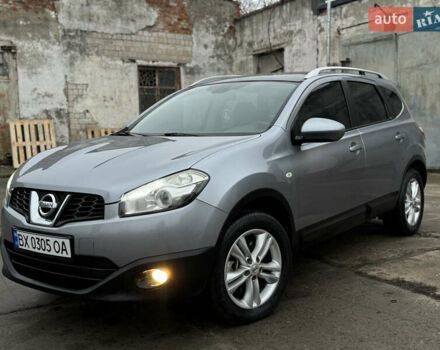 Сірий Ніссан Кашкай 2, об'ємом двигуна 2 л та пробігом 236 тис. км за 9350 $, фото 11 на Automoto.ua