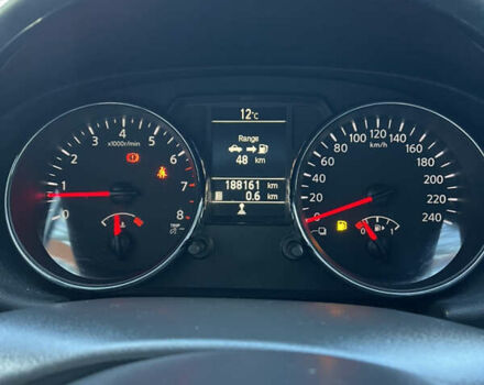 Серый Ниссан Кашкай 2, объемом двигателя 2 л и пробегом 188 тыс. км за 10999 $, фото 18 на Automoto.ua