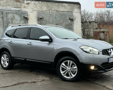 Сірий Ніссан Кашкай 2, об'ємом двигуна 2 л та пробігом 236 тис. км за 9350 $, фото 4 на Automoto.ua