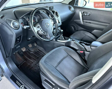 Сірий Ніссан Кашкай 2, об'ємом двигуна 1.5 л та пробігом 138 тис. км за 10700 $, фото 3 на Automoto.ua