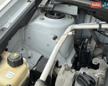 Сірий Ніссан Кашкай 2, об'ємом двигуна 1.6 л та пробігом 205 тис. км за 9777 $, фото 90 на Automoto.ua