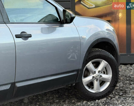Сірий Ніссан Кашкай 2, об'ємом двигуна 1.6 л та пробігом 205 тис. км за 9999 $, фото 21 на Automoto.ua
