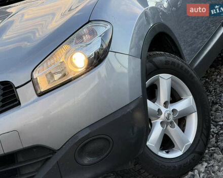 Сірий Ніссан Кашкай 2, об'ємом двигуна 1.6 л та пробігом 205 тис. км за 9999 $, фото 7 на Automoto.ua