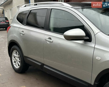 Серый Ниссан Кашкай 2, объемом двигателя 1.6 л и пробегом 107 тыс. км за 8950 $, фото 3 на Automoto.ua