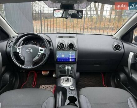 Серый Ниссан Кашкай 2, объемом двигателя 2 л и пробегом 230 тыс. км за 12200 $, фото 25 на Automoto.ua