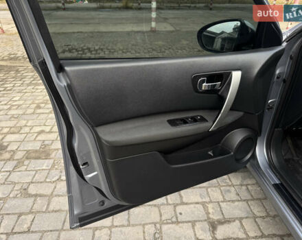 Серый Ниссан Кашкай 2, объемом двигателя 1.5 л и пробегом 247 тыс. км за 10350 $, фото 38 на Automoto.ua