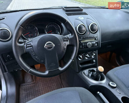 Серый Ниссан Кашкай 2, объемом двигателя 2 л и пробегом 193 тыс. км за 9700 $, фото 19 на Automoto.ua