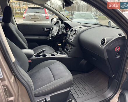 Серый Ниссан Кашкай 2, объемом двигателя 1.5 л и пробегом 189 тыс. км за 11450 $, фото 19 на Automoto.ua