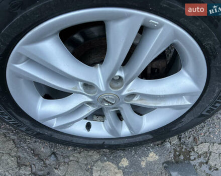 Серый Ниссан Кашкай 2, объемом двигателя 2 л и пробегом 178 тыс. км за 11200 $, фото 10 на Automoto.ua