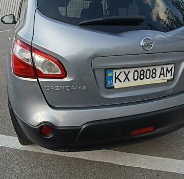 Серый Ниссан Кашкай 2, объемом двигателя 2 л и пробегом 147 тыс. км за 11800 $, фото 6 на Automoto.ua