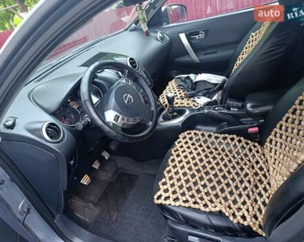 Серый Ниссан Кашкай 2, объемом двигателя 2 л и пробегом 250 тыс. км за 12000 $, фото 12 на Automoto.ua