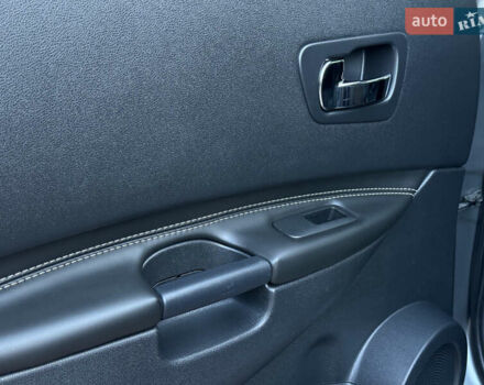 Сірий Ніссан Кашкай 2, об'ємом двигуна 1.5 л та пробігом 229 тис. км за 11600 $, фото 66 на Automoto.ua