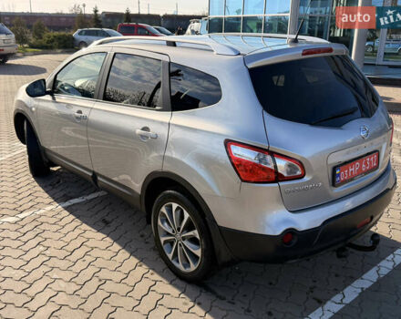 Серый Ниссан Кашкай 2, объемом двигателя 2 л и пробегом 250 тыс. км за 10900 $, фото 6 на Automoto.ua