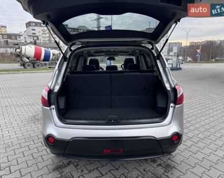 Серый Ниссан Кашкай 2, объемом двигателя 2 л и пробегом 220 тыс. км за 9900 $, фото 11 на Automoto.ua