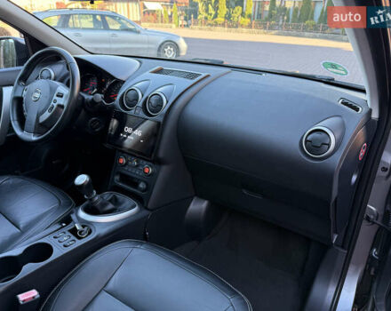 Сірий Ніссан Кашкай 2, об'ємом двигуна 1.5 л та пробігом 229 тис. км за 11600 $, фото 76 на Automoto.ua