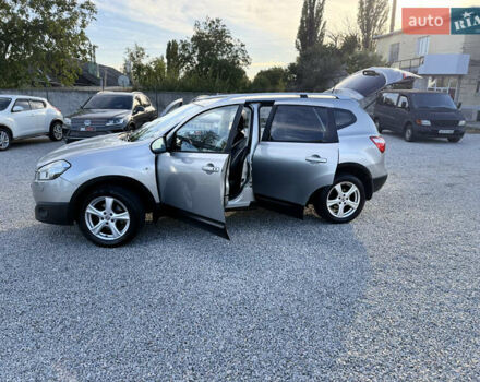Сірий Ніссан Кашкай 2, об'ємом двигуна 1.5 л та пробігом 251 тис. км за 10950 $, фото 9 на Automoto.ua