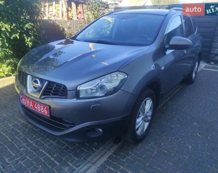 Ниссан Кашкай 2 2011 в Ровно на Automoto.ua Серый Ниссан Кашкай 2, объемом двигателя 1.5 л и пробегом 228 тыс. км за 10500 $, фото 2 на Automoto.ua
