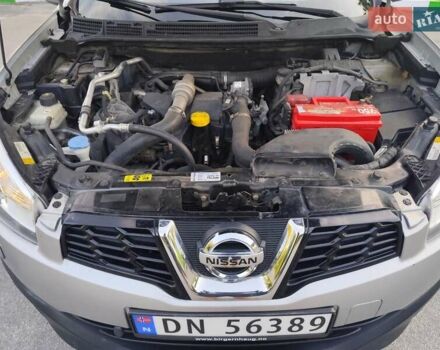 Сірий Ніссан Кашкай 2, об'ємом двигуна 1.5 л та пробігом 214 тис. км за 10500 $, фото 42 на Automoto.ua