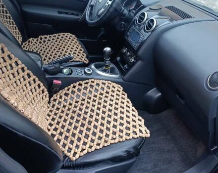 Серый Ниссан Кашкай 2, объемом двигателя 2 л и пробегом 250 тыс. км за 12000 $, фото 4 на Automoto.ua