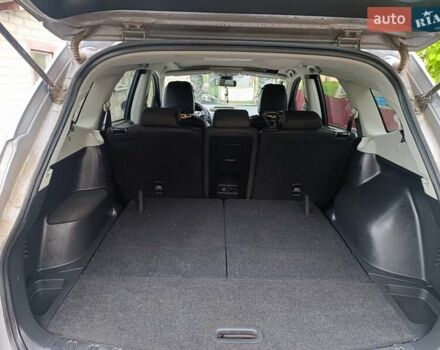 Серый Ниссан Кашкай 2, объемом двигателя 2 л и пробегом 250 тыс. км за 12000 $, фото 7 на Automoto.ua