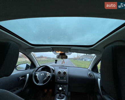 Серый Ниссан Кашкай 2, объемом двигателя 2 л и пробегом 178 тыс. км за 11200 $, фото 73 на Automoto.ua