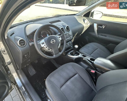 Ниссан Кашкай 2 2011 в Житомире на Automoto.ua Серый Ниссан Кашкай 2, объемом двигателя 1.6 л и пробегом 221 тыс. км за 10650 $, фото 30 на Automoto.ua