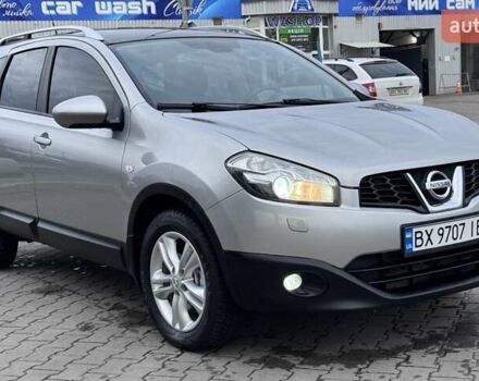 Серый Ниссан Кашкай 2, объемом двигателя 2 л и пробегом 220 тыс. км за 9900 $, фото 4 на Automoto.ua