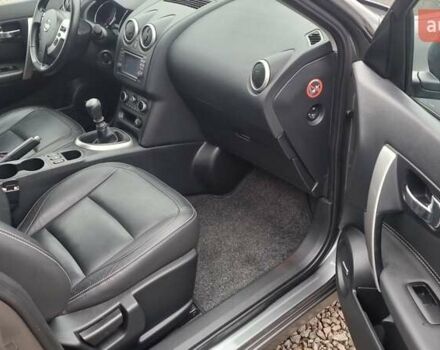 Серый Ниссан Кашкай 2, объемом двигателя 2 л и пробегом 202 тыс. км за 10900 $, фото 26 на Automoto.ua