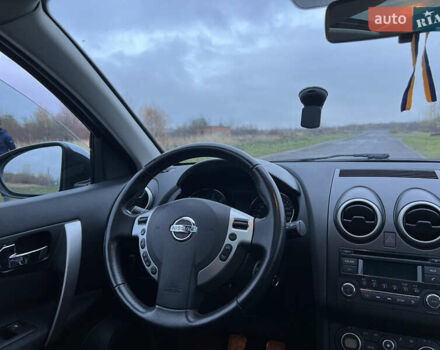 Серый Ниссан Кашкай 2, объемом двигателя 2 л и пробегом 178 тыс. км за 11200 $, фото 69 на Automoto.ua